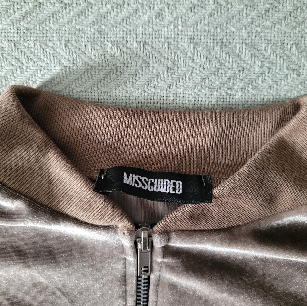Taupe bomber - Picture 2 of 7